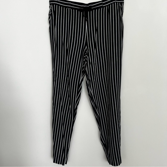 MIIYU • 2-Piece Pin Striped Matching Pajama Set - Picture 15 of 16
